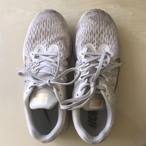 COPY - Nike Winflo 5 Zoom running shoes